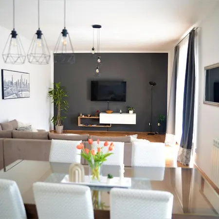 Kosante - Luxury - 150 M2 With Fitness Imotski