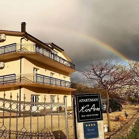 Kosante - Luxury - 150 M2 With Fitness Imotski