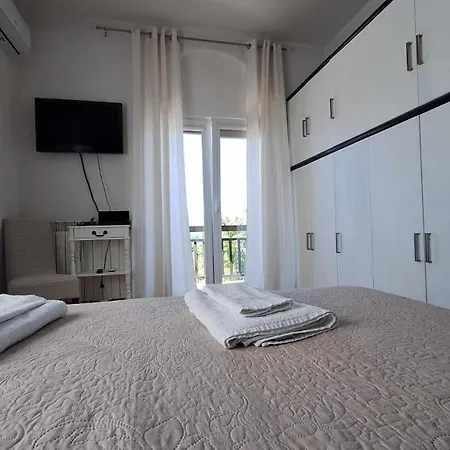Kosante - Luxury - 150 M2 With Fitness Apartment *